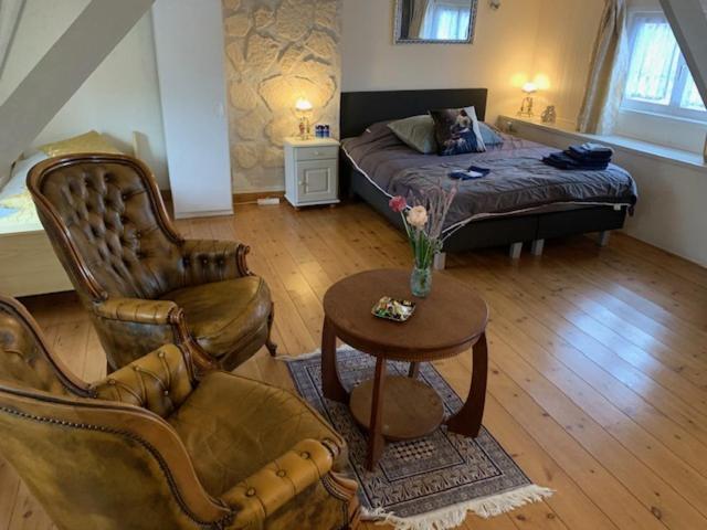 B&B Petit Chateau - Stijlvol Verblijf Centraal Gelegen In Zeeuws Vlaanderen Biervliet Extérieur photo
