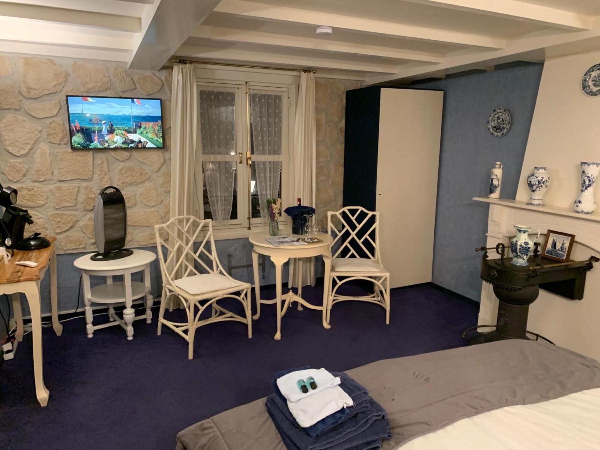 B&B Petit Chateau - Stijlvol Verblijf Centraal Gelegen In Zeeuws Vlaanderen Biervliet Extérieur photo