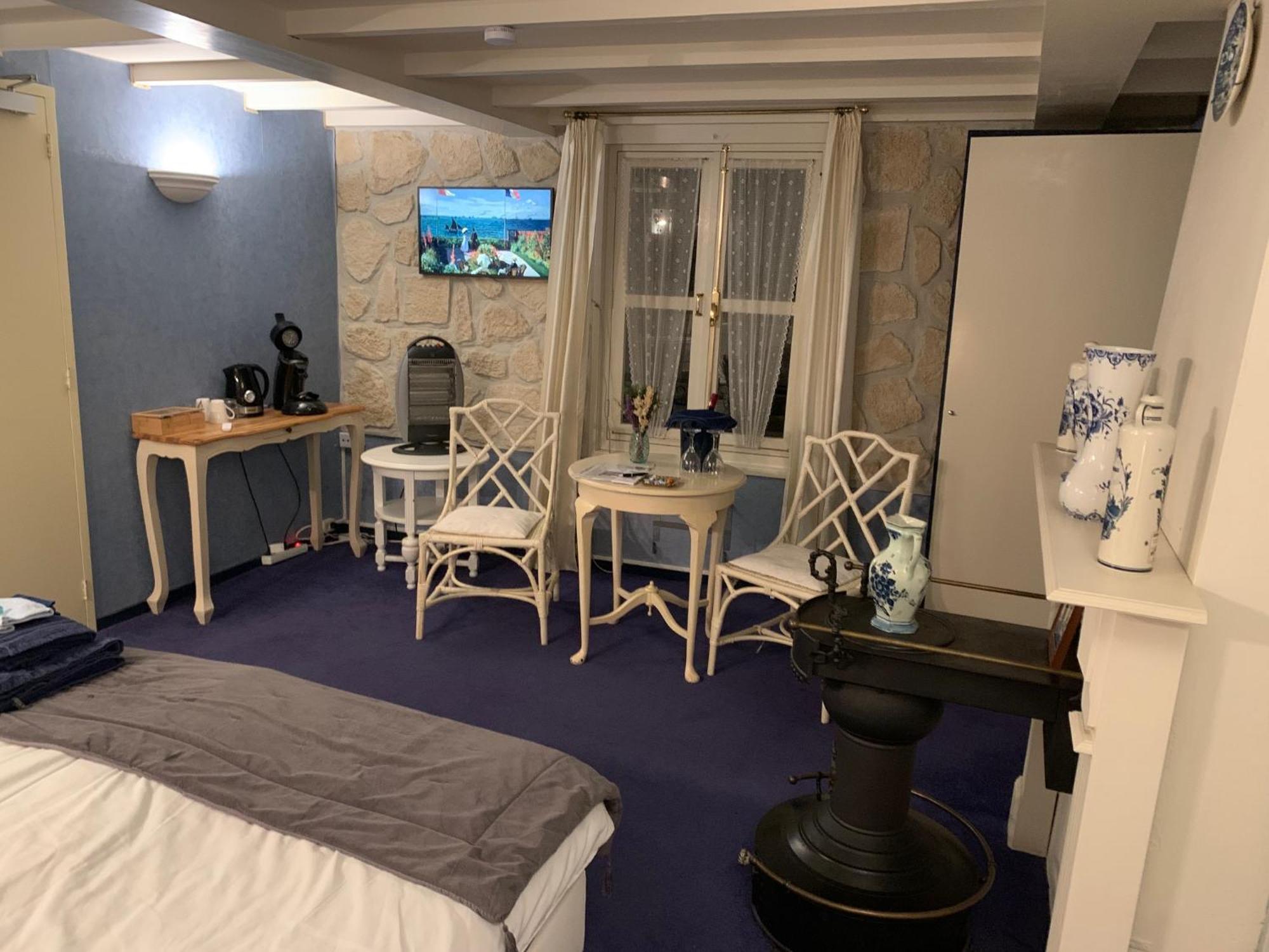 B&B Petit Chateau - Stijlvol Verblijf Centraal Gelegen In Zeeuws Vlaanderen Biervliet Extérieur photo